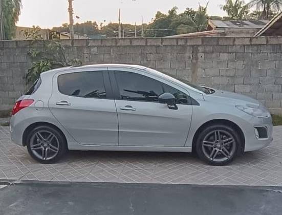 PEUGEOT 308 1.6 GRIFFE THP 16V GASOLINA 4P AUTOMÁTICO PEUGEOT 308 1.6 GRIFFE THP 16V GASOLINA 4P AUTOMÁTICO
